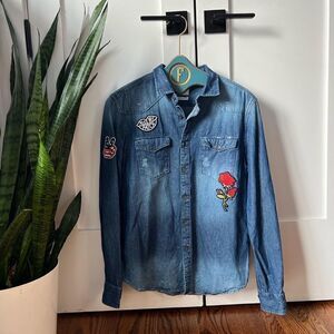Woman's Zip Code 1992 Long Sleeve Denim Distressed Button down shirt